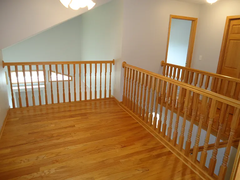1650 Wellington Ln — Photo 8