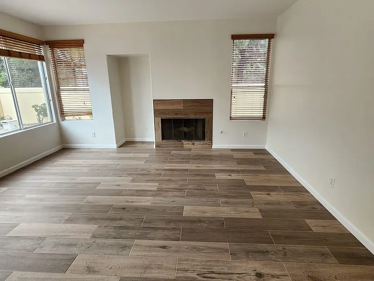 1186 Camino Biscay — Photo 4