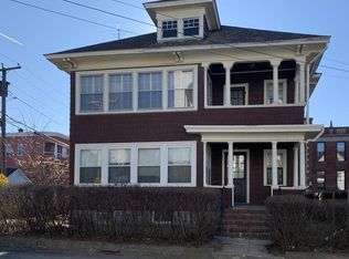 52 Avon St, Lawrence, MA 01841