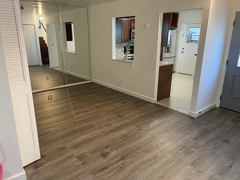 7022 Edgemere Ter — Photo 30
