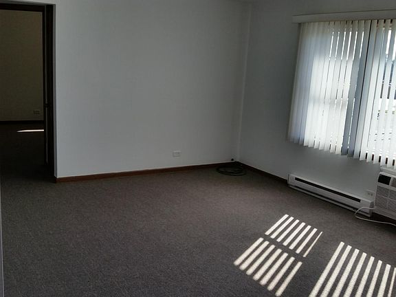 4th image of 6721 W Lloyd Dr #2