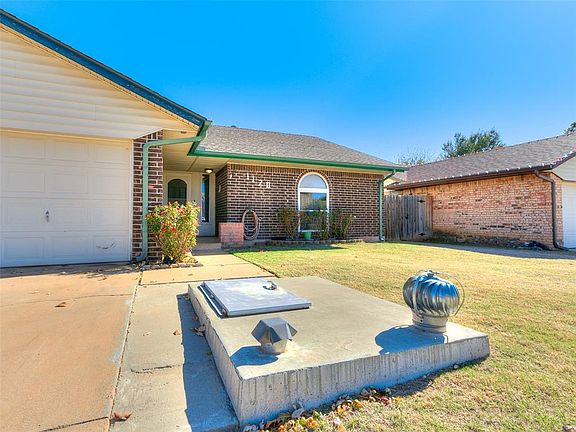 4th image of 1120 Kings Ct