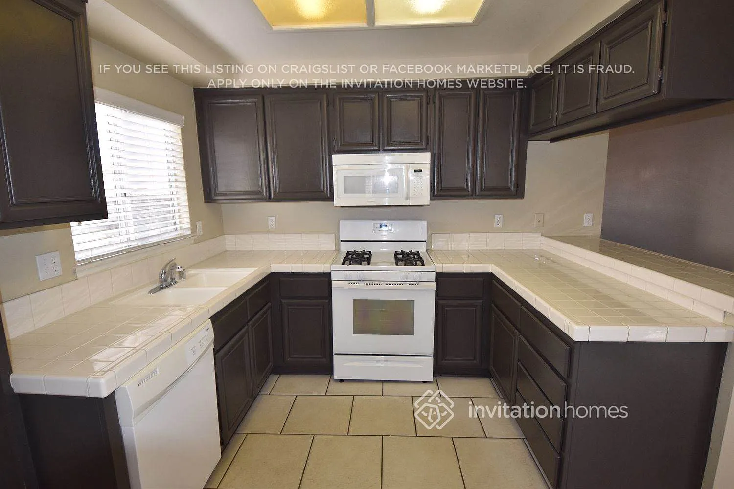 19711 Westerly Dr Riverside, CA 92508 — Photo 3