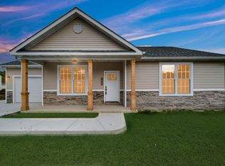 7468 Wilson Pl, Merrillville, IN 46410