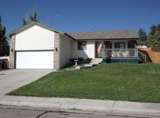 5126 Kennedy Dr, Cheyenne, WY 82001