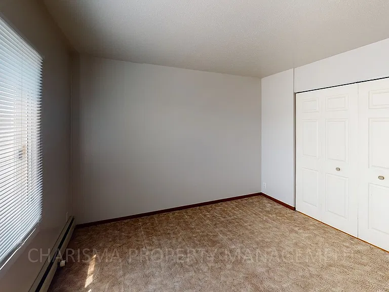 Cedar House Apartments — Photo 12