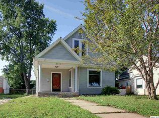 2236 Chestnut St, Quincy, IL 62301