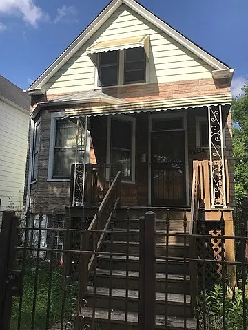 6950 S Throop St photo 1