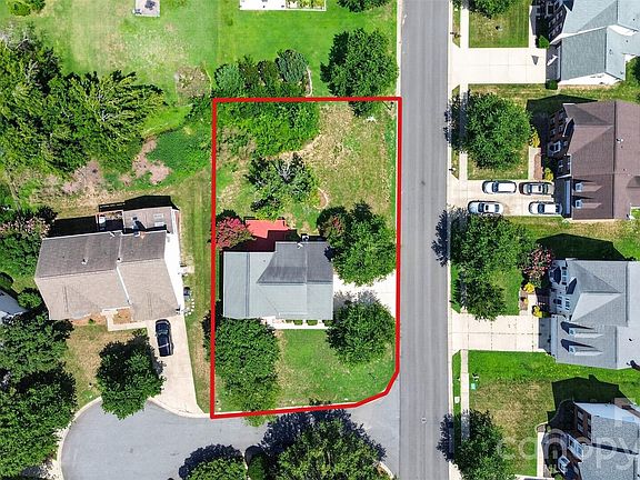 3rd image of 6102 Tesh Ct