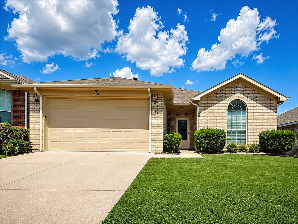 1st image of 9940 Blue Bell Dr