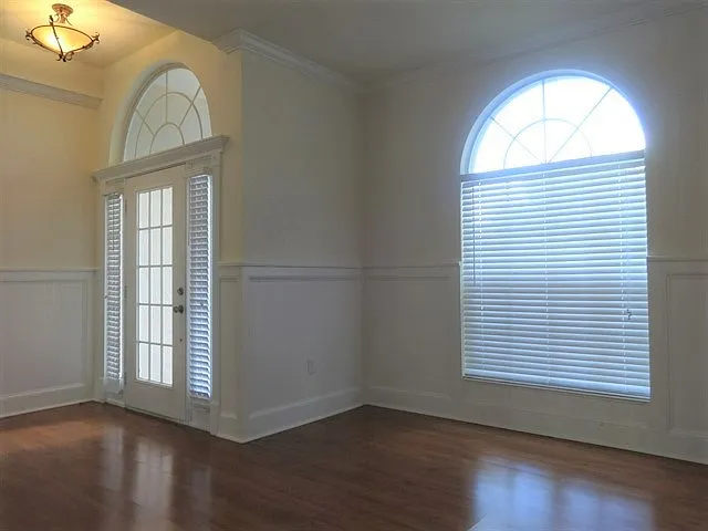 816 Elm Forest Dr — Photo 10
