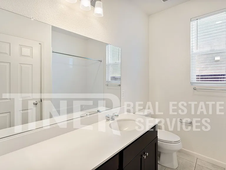 8409 Stara St — Photo 19