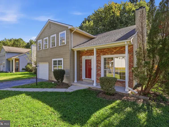 5807 Portland Dr, Woodbridge, VA 22193