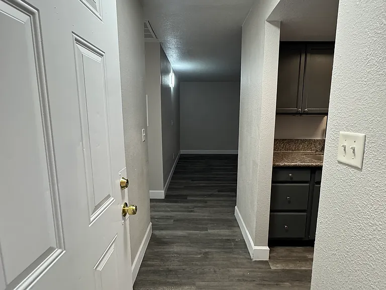 2829 Wheelwright Dr #B — Photo 1