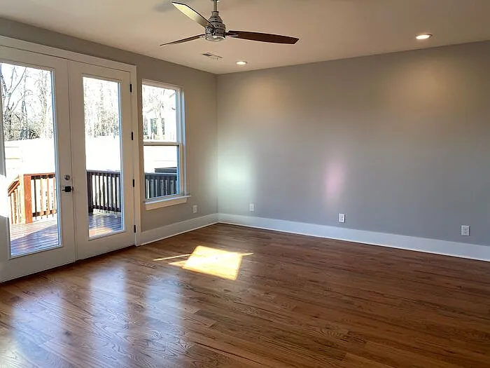 709 Tral St — Photo 21