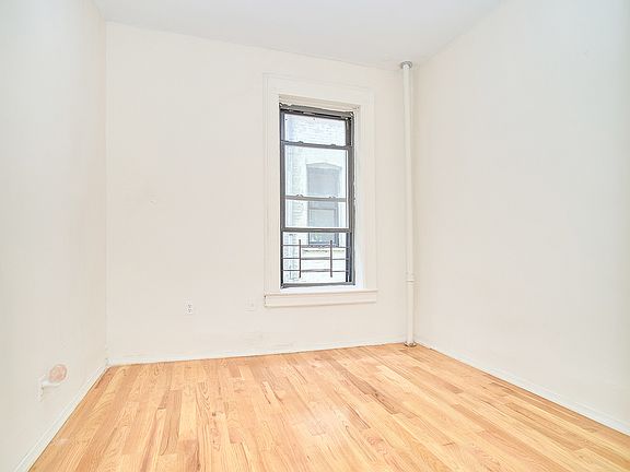 5th image of 345 Saint Johns Pl #P4