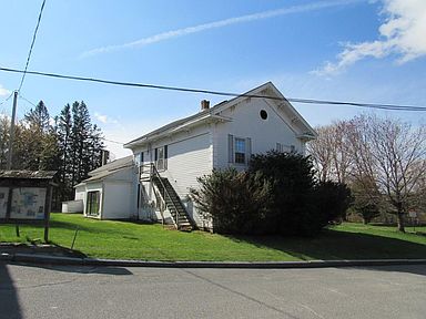 16 Old Post Rd Worthington Ma 01098 Zillow