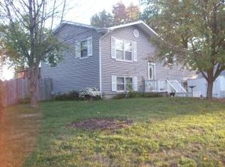 1419 Falcon Dr, Mexico, MO 65265