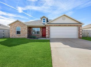 801 NW 67th Ave, Bentonville, AR 72713