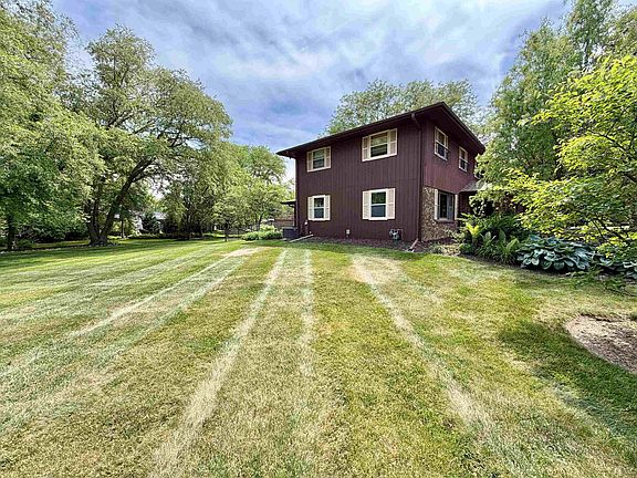 4th image of 1711 Shaw Woods Dr