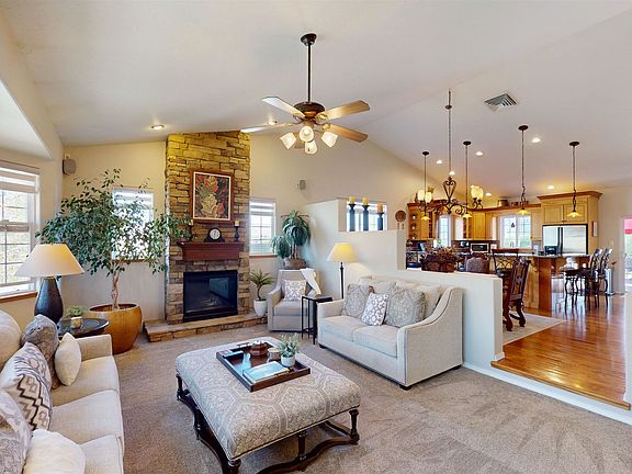 4th image of 3810 Horizon Glen Ct