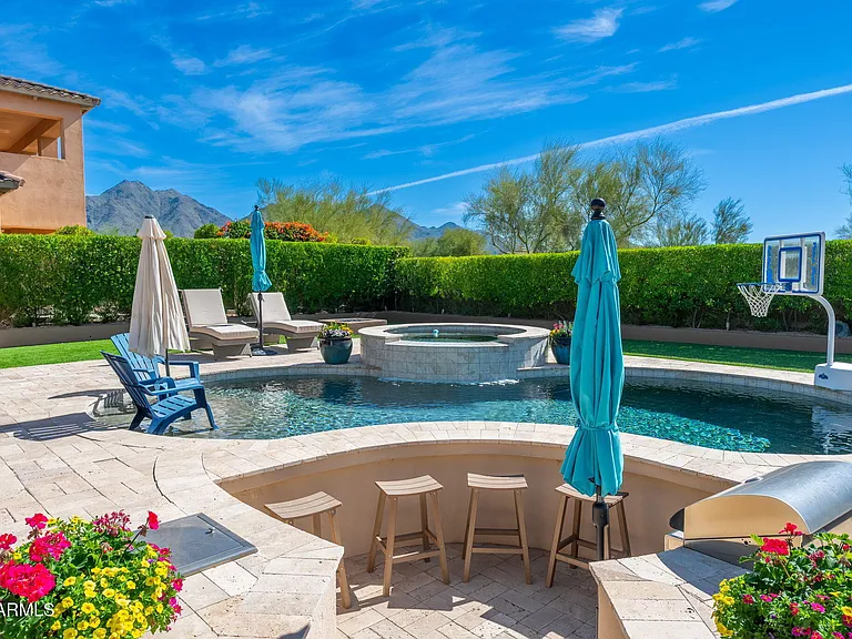 9705 E Mountain Peak Dr — Photo 1