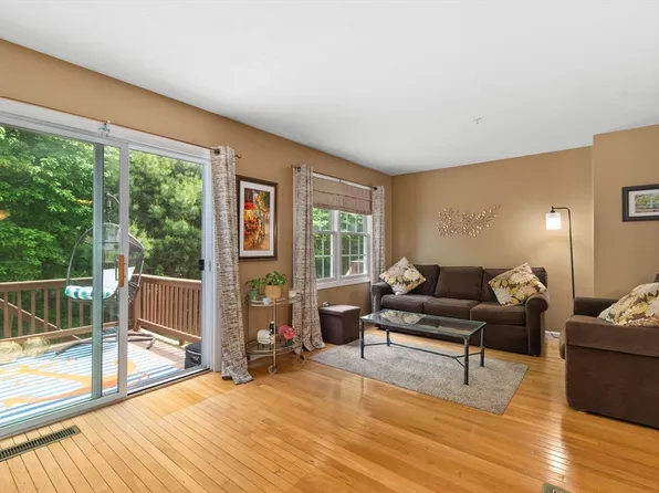 1907 Thayer St Unit 1907, Abington, MA 02351