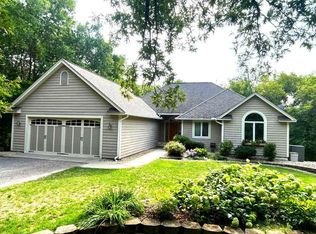 8603 White Oak Rd, Saint Cloud, MN 56301