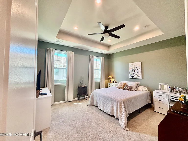 12 Coburgh Dr — Photo 16