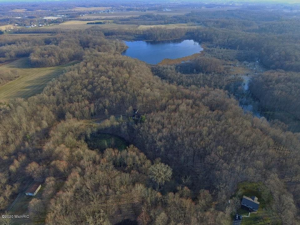 2nd image of 2213 E Warren Woods Rd