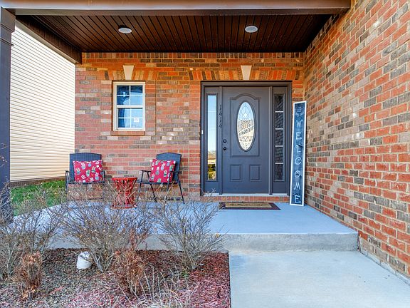 4th image of 1414 Millet Dr