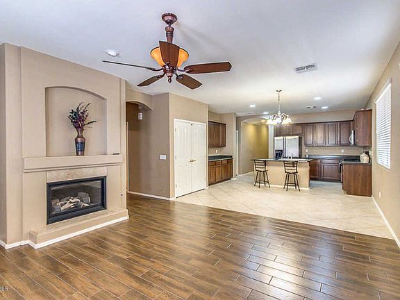 4th image of 7044 W Andrew Ln