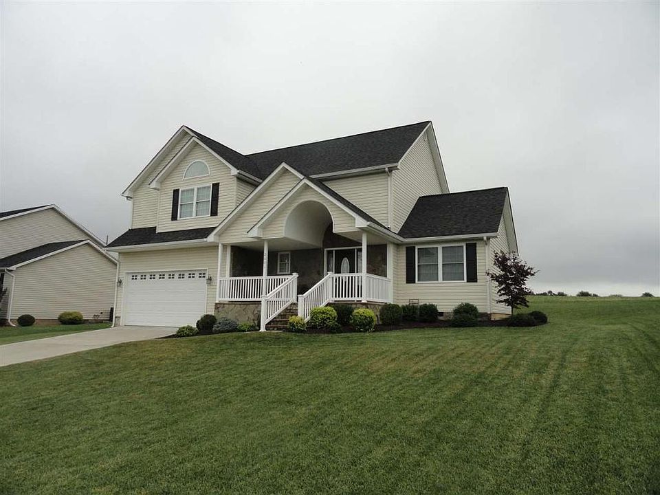 1st image of 2001 Russell Dr