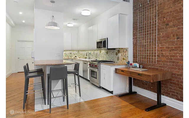 Sold by Douglas Elliman | media 10