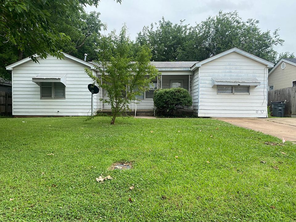 1st image of 3120 NW Kinyon Ave