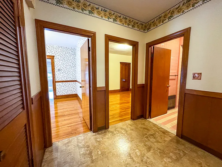 85 Bow St #85 — Photo 19