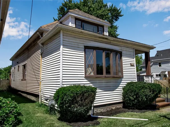 1388 Harlem Rd, Cheektowaga, NY 14206