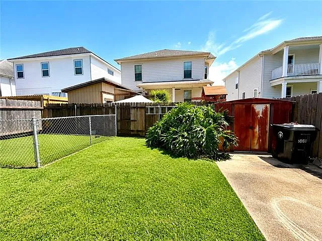 308 W Robert E Lee Blvd — Photo 12