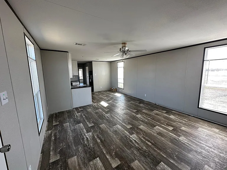 4781 FM 2874 — Photo 2
