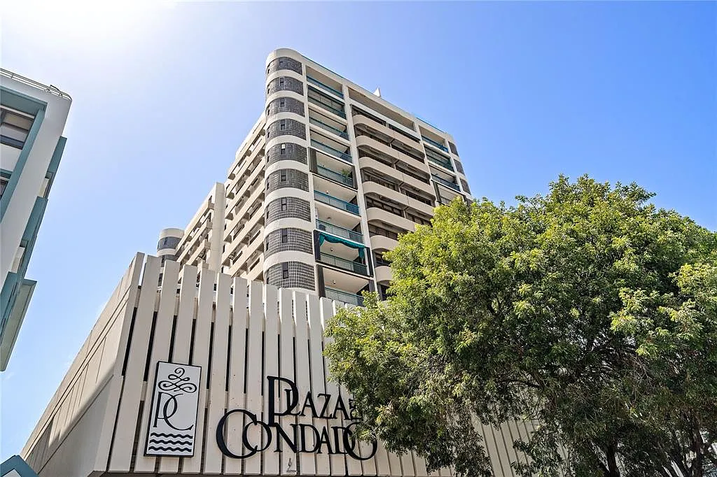2 bed, 2.0 bath, 1400 sqft, $3,900 — Photo 1