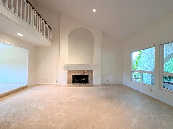 5th image of 26543 Academy Dr