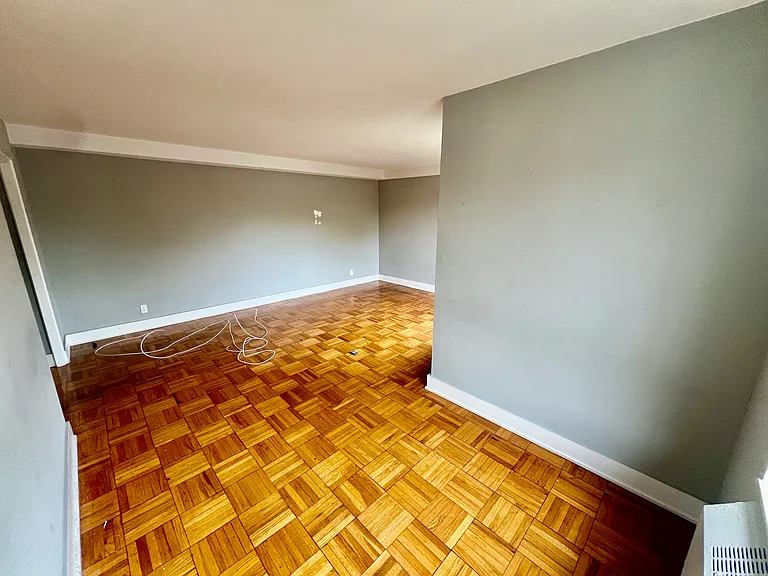 69-35 186th Ln #1B — Photo 5