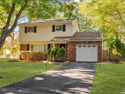 20 Gull Drive, Hauppauge, NY, 11788