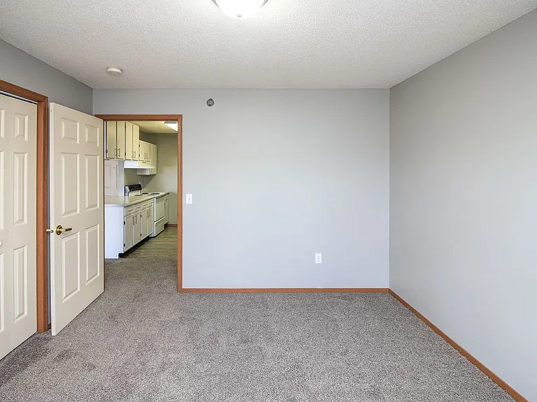 Pinehurst Apartments - New Leasing Incentives! — Photo 10