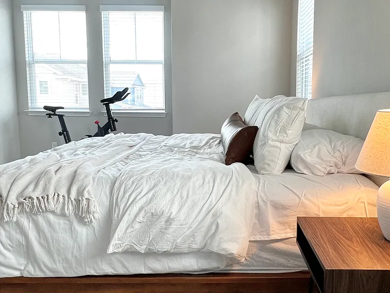 Primary Bed
