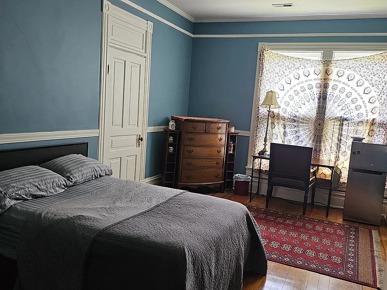 228 Oakhurst Rd — Photo 1