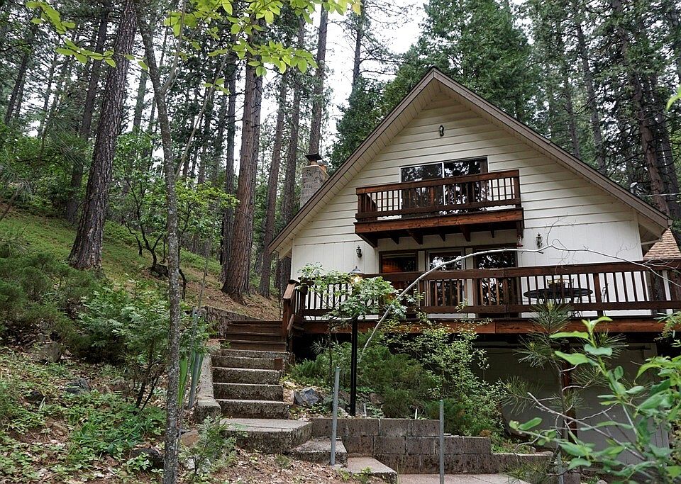 1st image of 2647 El Dorado Dr