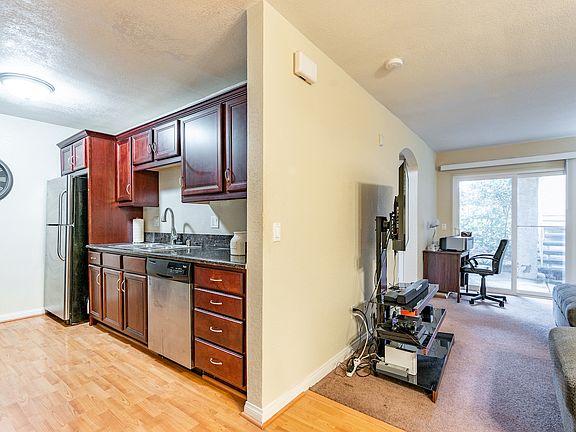 5th image of 5252 Orange Ave Unit 612
