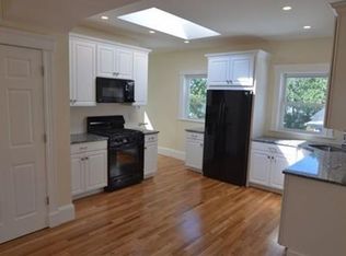 8 Draper St APT 3A, Dorchester, MA 02122