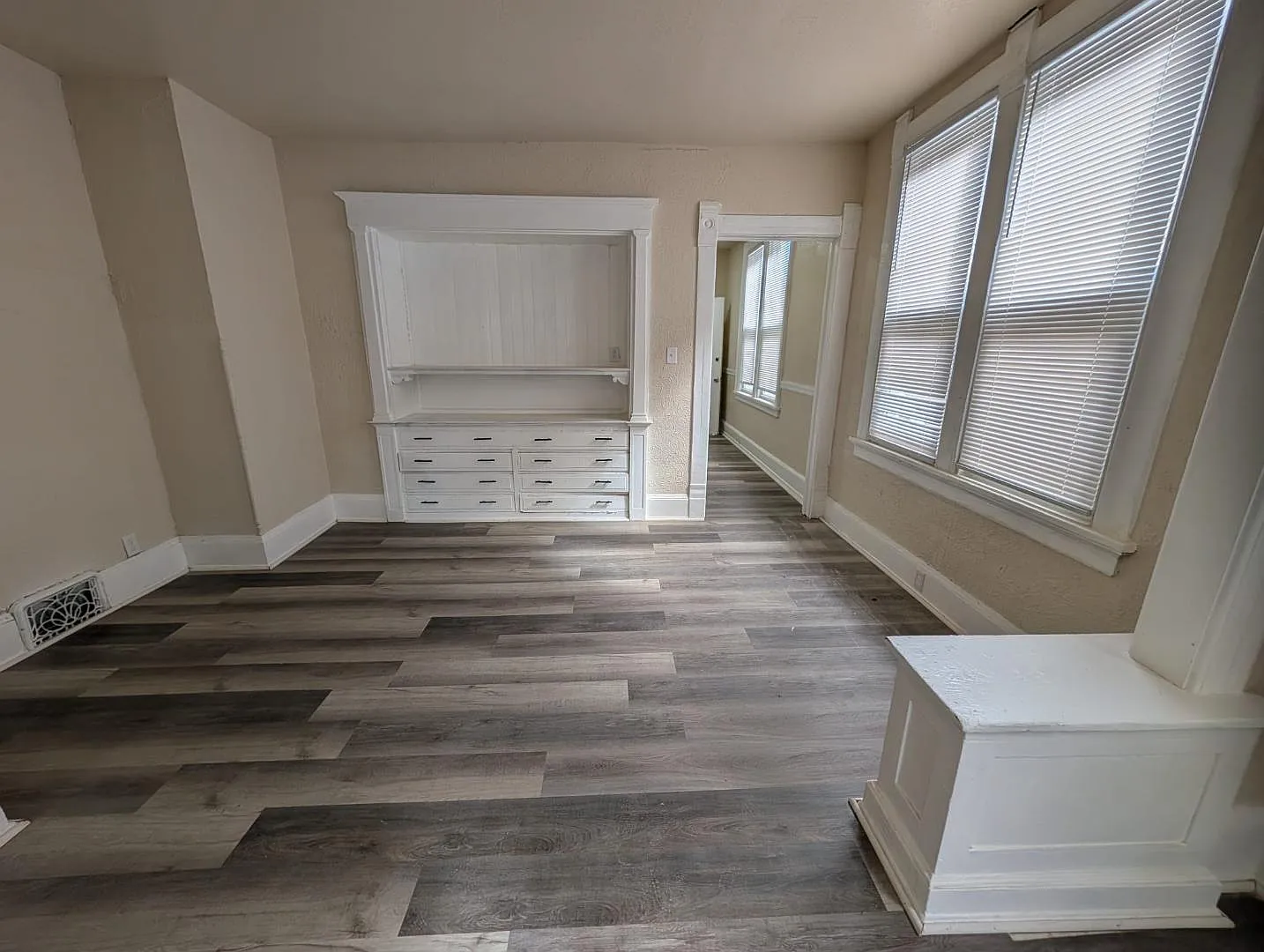 2454 N Holton St — Photo 3